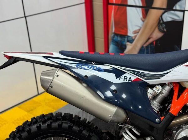 Bike - Image 12