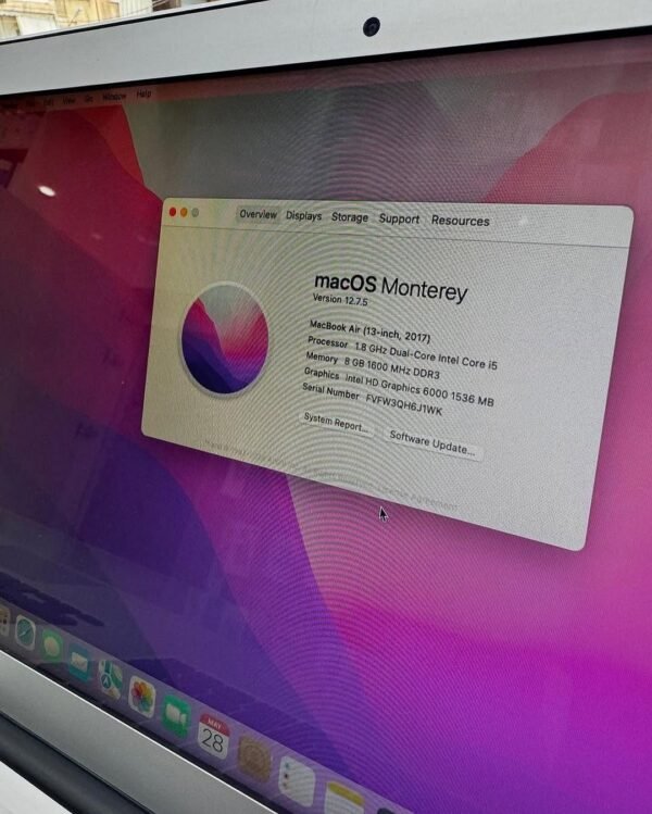 MacBook Air 2015 - Image 6