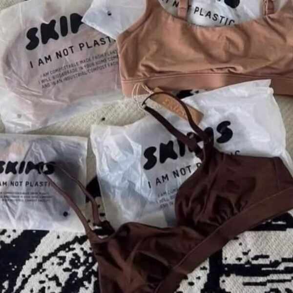 Skims clothing - Image 3