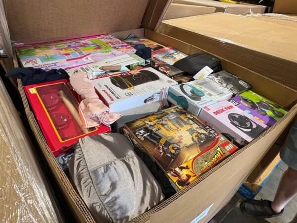 Toys - Image 3