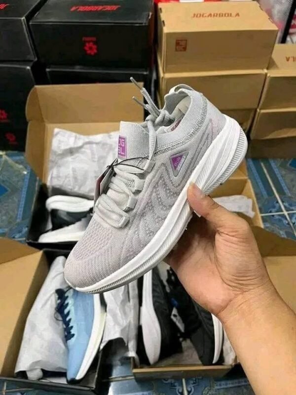 Sport shoes pallet - Image 4