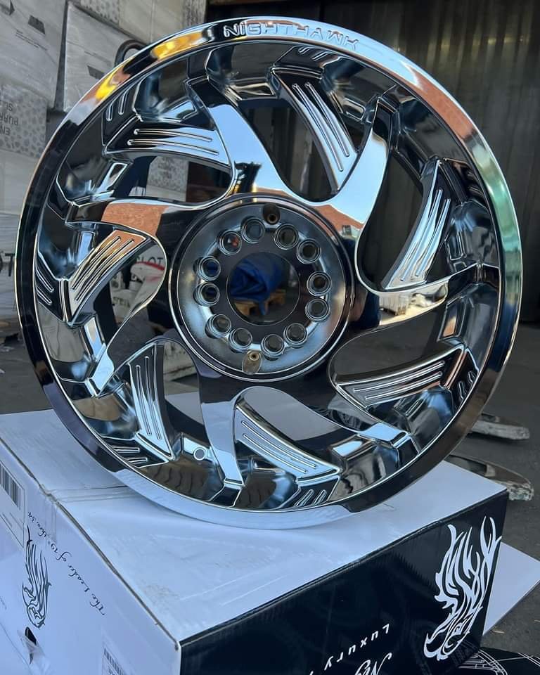 Rims & Tires Pallet - Image 4