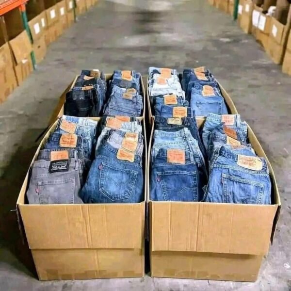 Mix Jeans 300 Pieces Per Pallet - Image 2