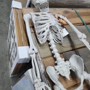 Halloween costumes: 250 pieces per pallet