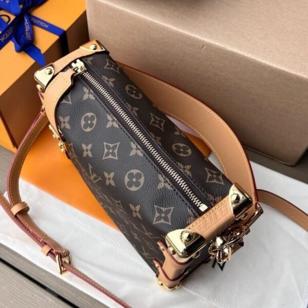 Branded Ladies Hand bags 300 pieces per pallet - Image 13