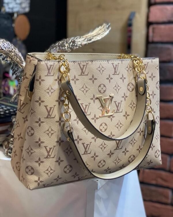 Branded Ladies Hand bags 300 pieces per pallet - Image 3